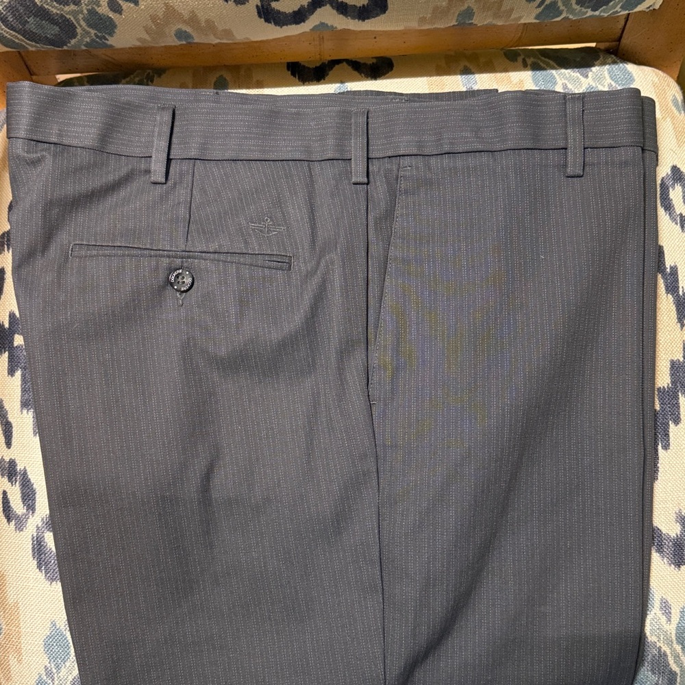 Dockers Signature Khaki Gray Pinstripe Pants
